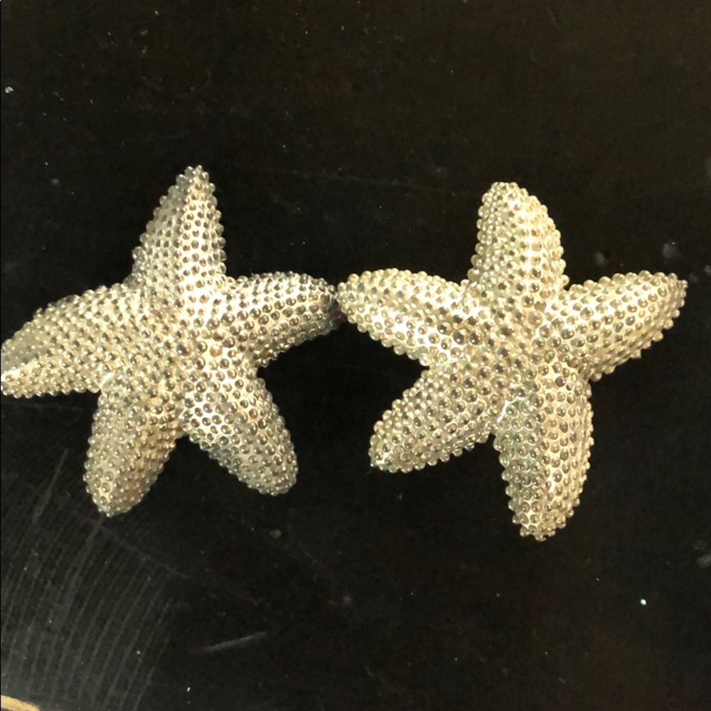 Margarita Barrera Silver Starfish clip on earrings